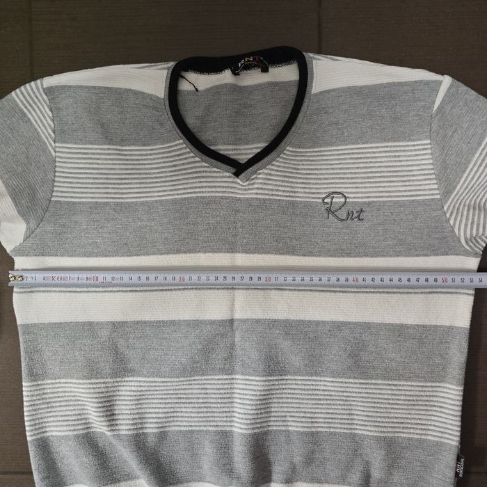 Светр чоловічий чи підлітковий / Свитер для подростка р164-170