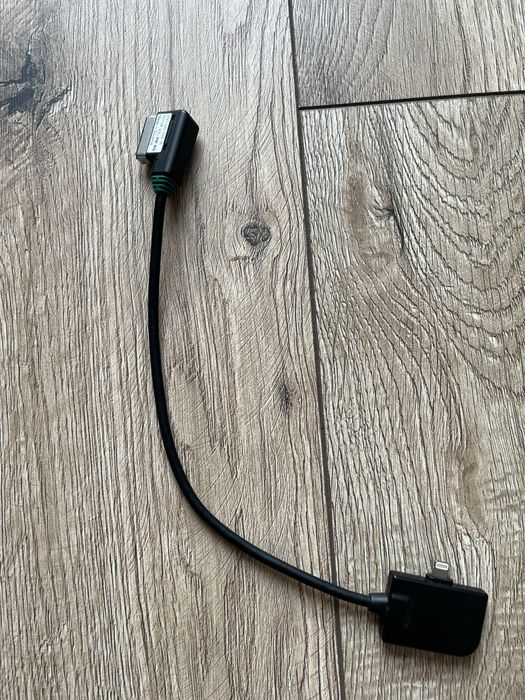 Kabel Adapter VW Volkswagen MEDIA-IN iPhone iPad