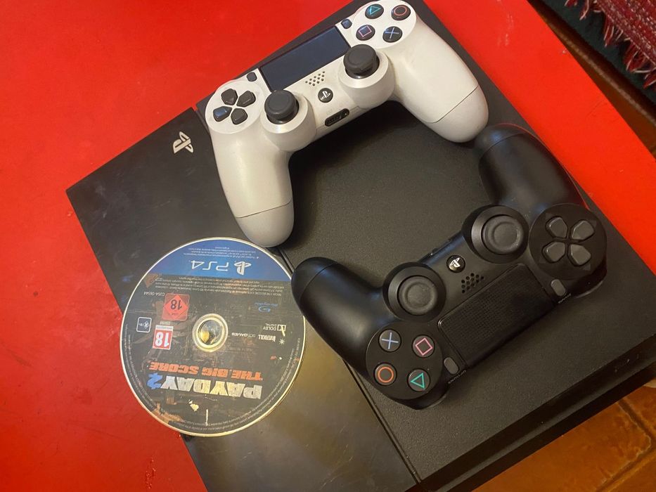 PlayStation 4 1200 de armazenamento