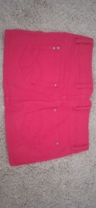 Czerwona jeansowa mini