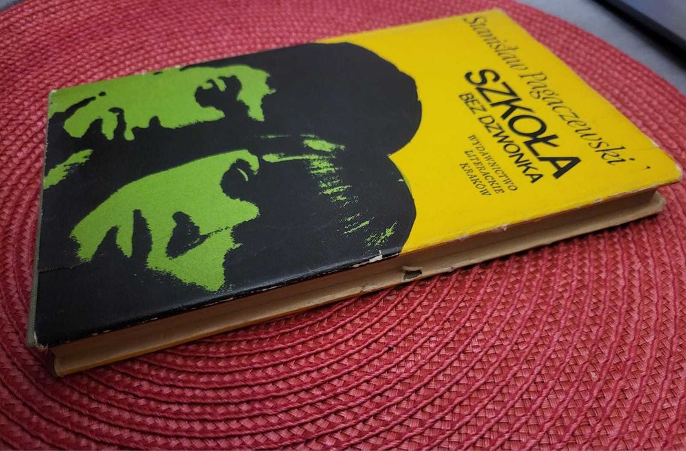 Stanisław Pagaczewski, Szkoła bez dzwonka, 1974