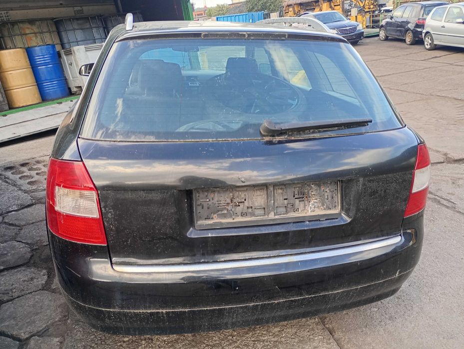 Audi A4B6 1,9 kombi, zderzak przedni części, transport FV dostawa