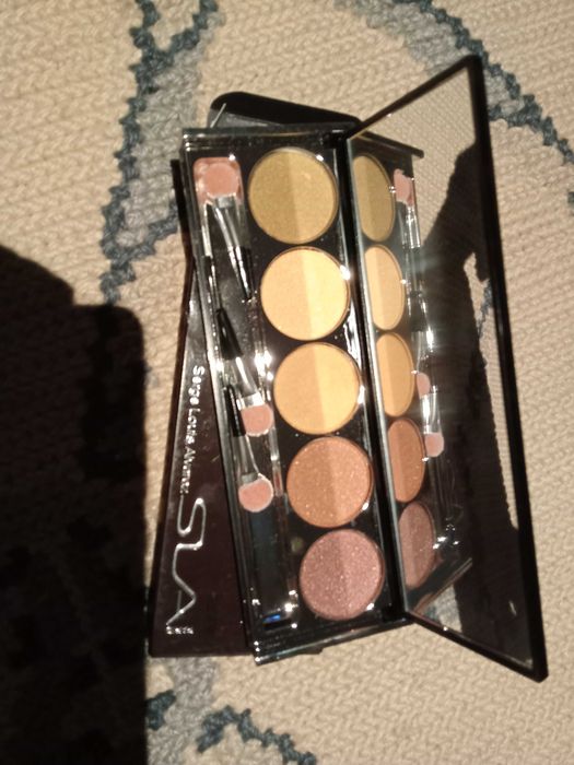 Estojo de sombras para maquilhagem64285410863233121