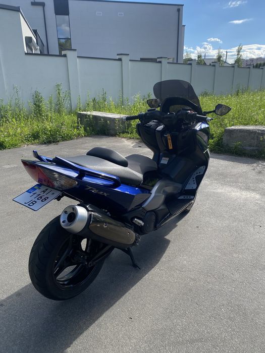 Yamaha T-Max 500 2011