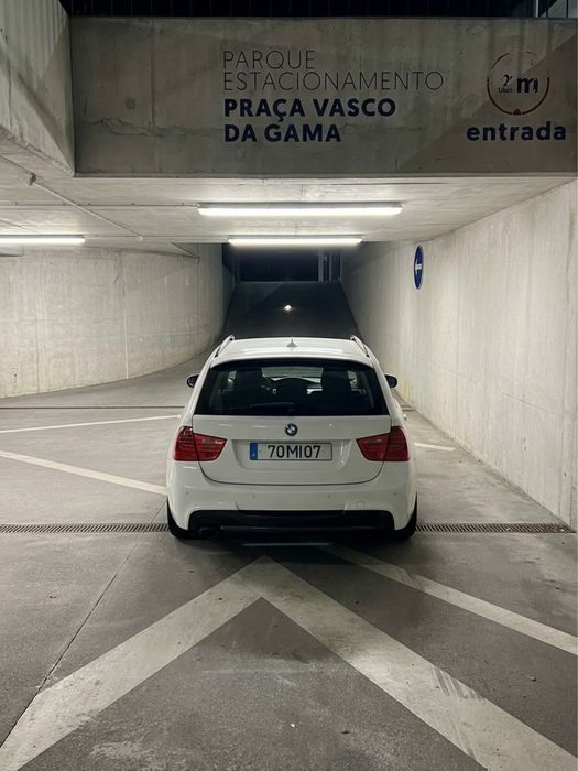 BMW e91 320d.