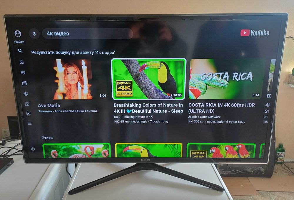 Телевизор 40 дюймов Самсунг Samsung UE40F6100 3D-технолог DVB-T2 120Hz