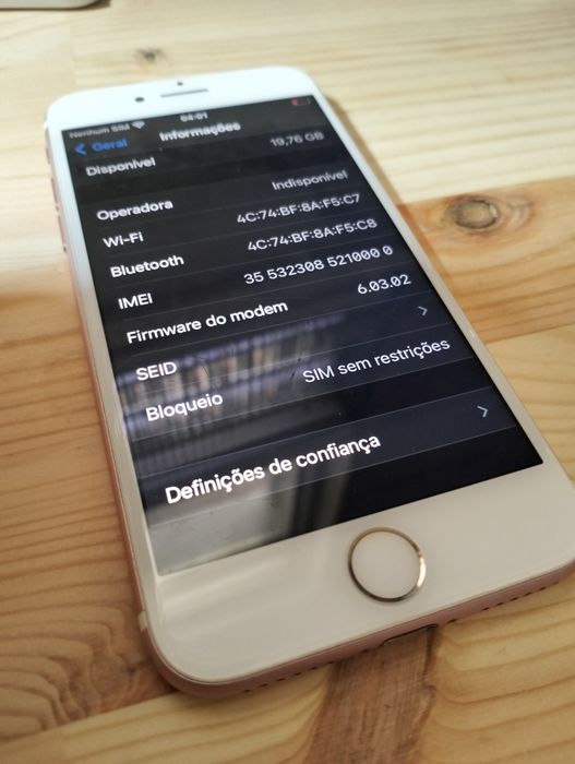iPhone 7 com capa