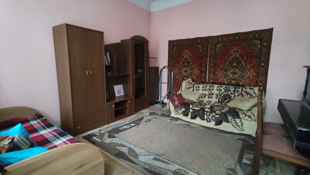 Оренда 1к.Глібова (р-н Драгоманова, Мартовича, Стефаника, тихий центр)