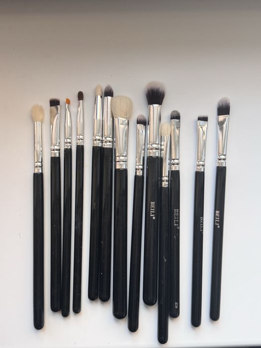 Пензлик для макіяжу обличчя, очей beilli chanel armani jessuq