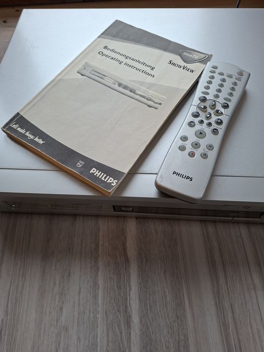 Nagrywarka Philips DVDR 70 DVD r