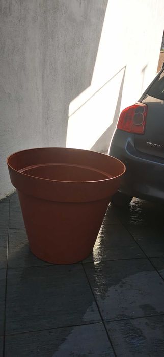 Vaso de plástico grande 80 cm de diametro