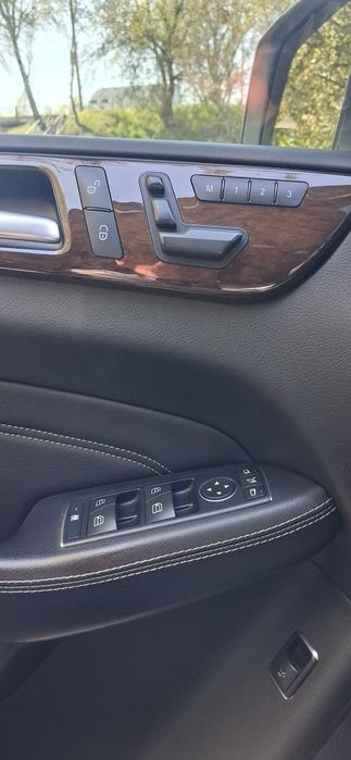 Mercedes Benz ML350