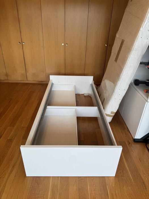 Cama de solteiro 90x200 flaxa ikea
