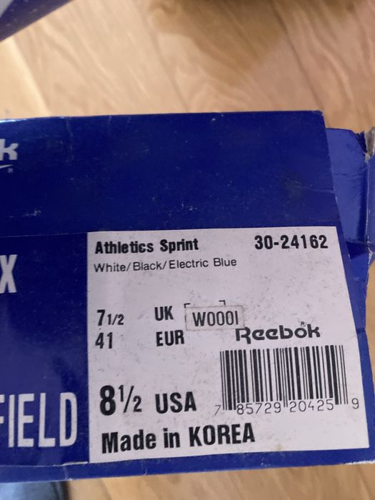 Ténis de pista Reebok com bicos