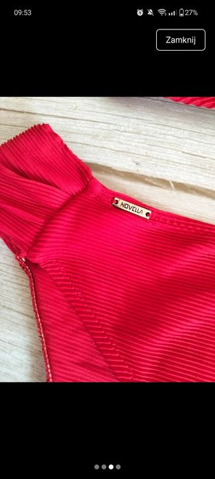 Piękne czerwone bikini