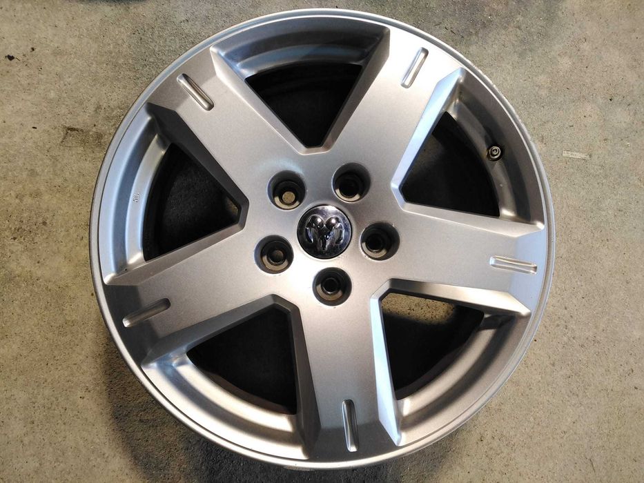 4 Jantes Dodge 7J R19 ET 40 5X139.7