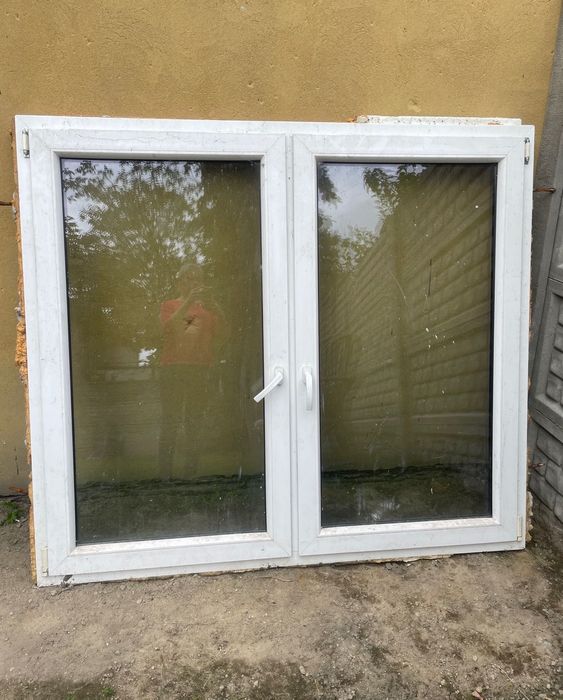 Okno białe z demontażu