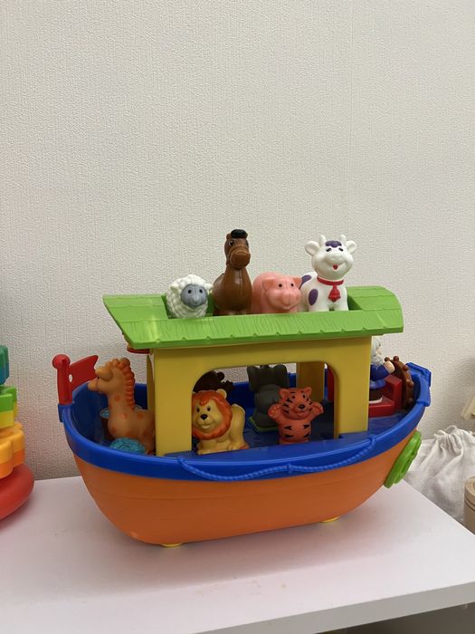 Ковчег Ноя музинчна інтерактивна іграшка