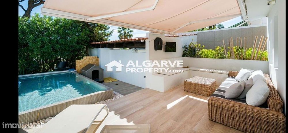Charmosa moradia V3 remodelada junto ao GOLFE em Vilamoura, Algarve