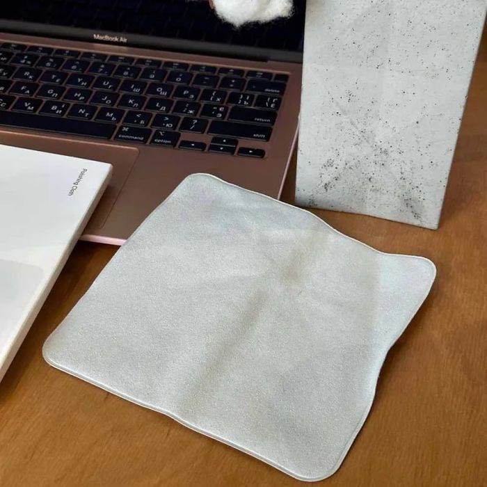 Серветка для дисплея Apple Polishing Cloth