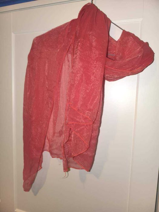 Lenço coral vibrante - Tecido Leve