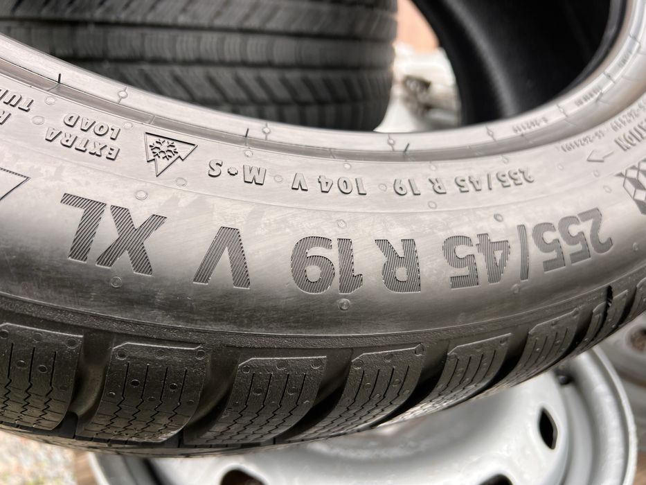 255/45/19 Continental WinterContact TS 870P 255/45 R19 104V XL