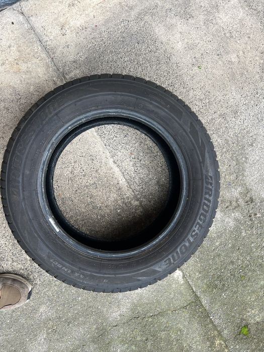 205/60 r16 Bridgestone Bizzak