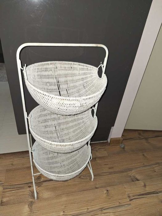 Regalik ratanowy kwietnik owocarka 3 koszyki białe