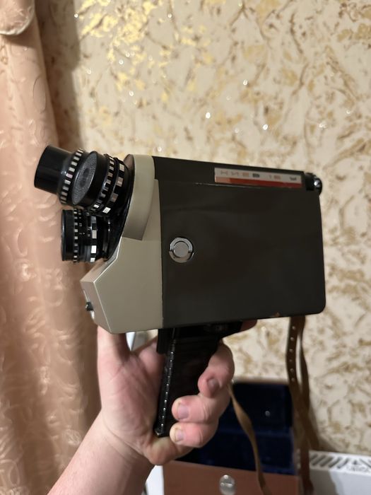 Кинокамера «Киев-16У» Антиквариат, отличный комплект, СССР