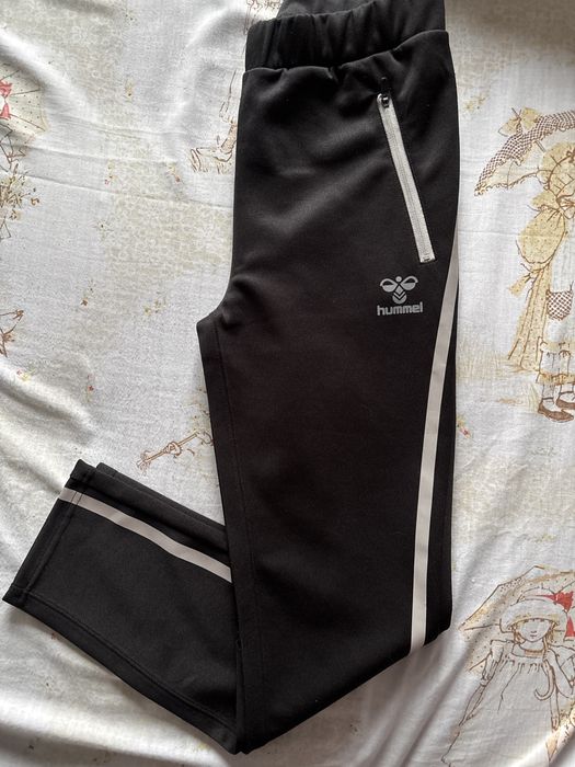 Hummel spodenie dresowe poliestrowe 164 z elementami odblaskowymi