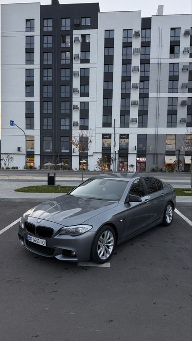 BMW 5 Series 2011