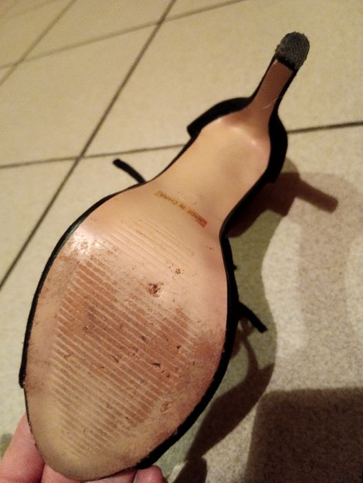 Szpilki   czarne
