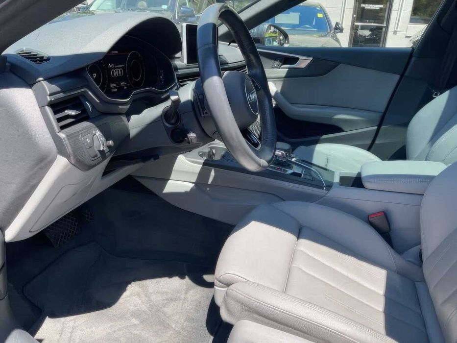 Audi A5 2.0T Premium      2018