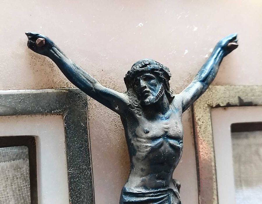 Cristo na cruz em alabastro Jesus crucificado