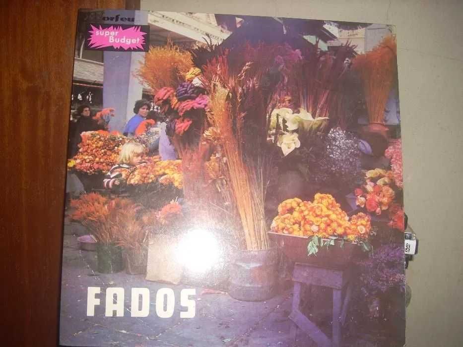 Fados - editora orfeu..Bom estado.