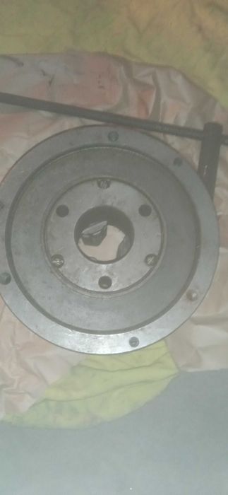 советский токарный патрон 200 мм новый в смазке