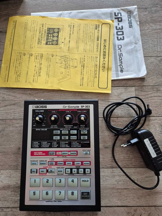 BOSS SP-303 Sampler505522083206932481