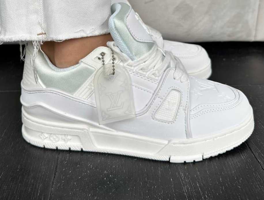 Кожаные кроссовки Louis Vuitton Trainer Sneakers LV луи витон трейнер