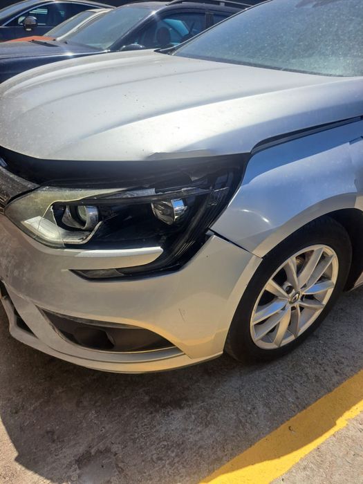 Renault megane 2017 ligeiro toque