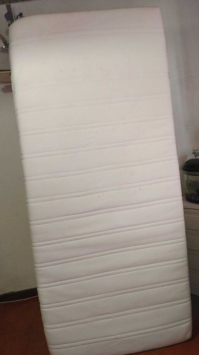 Colchões de solteiro