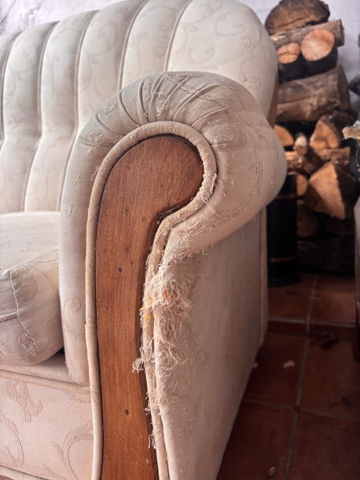 Sofá cama satisfatorio