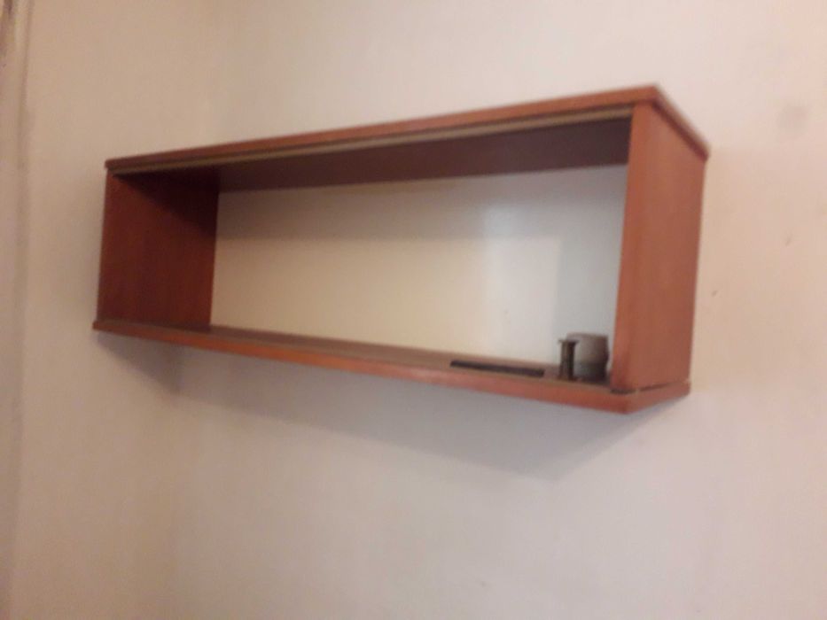 поличка для книг