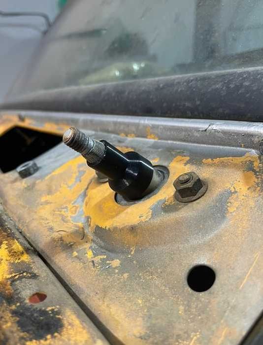 Bucha/Casquilho para Veio do Limpa Para-brisas - Nissan Patrol 160/260