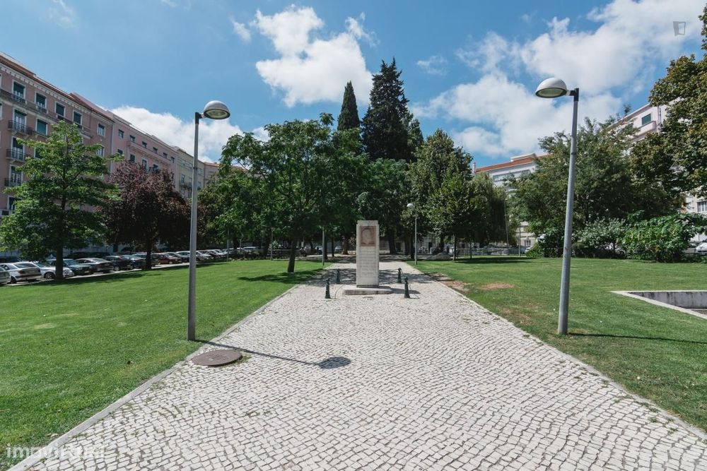 Quarto - localizado em Alameda Lisbon