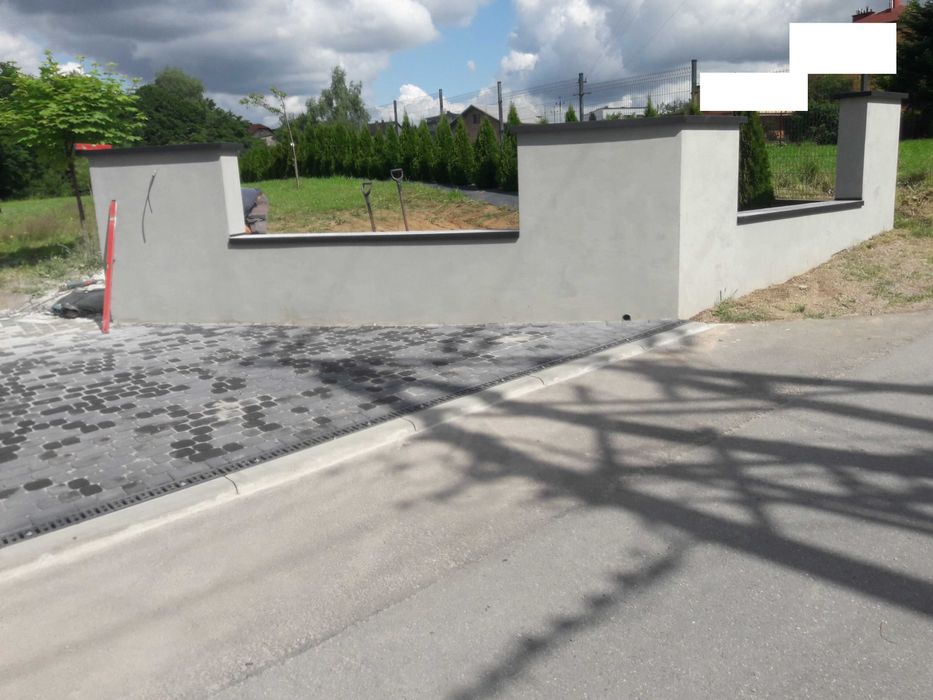 Ogrodzenia różnego typu