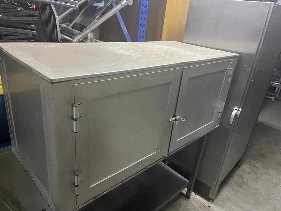 Armario de parede em aluminio de 2 portas 1.40mt