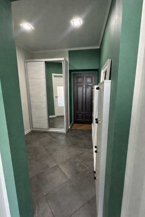 V Заїжджай і живи! 1К квартира на Щасливому з технікою