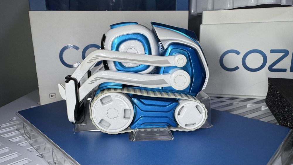 Cozmo Anki Blue Limited Edition - інтерактивний робот повний комплект