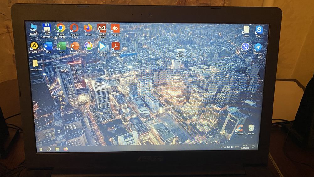 ASUS  X553M SSD128 gb Windows 10 pro