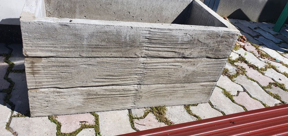 Doniczka betonowa deska